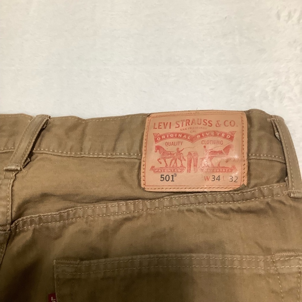 Levi’s 501 Original Fit Men’s Jeans Tan Size 34 x 30 - Picture 4 of 9